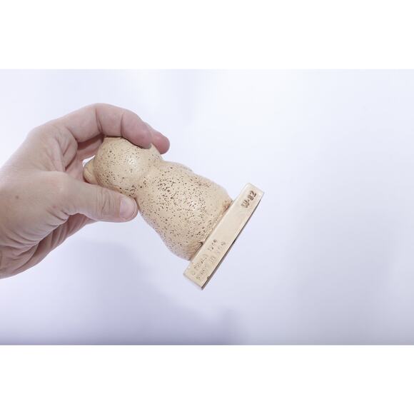 Paula, 1969, Cute Bear, Figurine, 5", W-82, Hug Me Message, Adorable Animal, - Picture 3 of 3